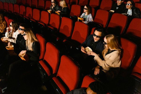 Évolution Stilistique : Une Exploration Visuelle de la Mode dans l'Art
